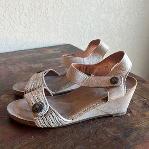 Taos Sandals